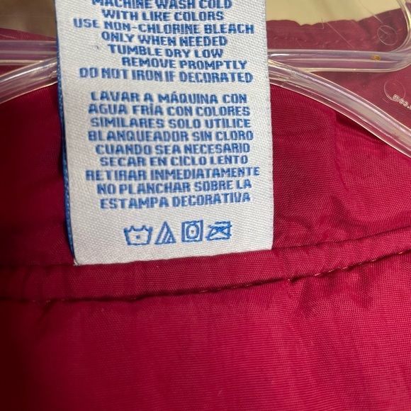 Arkansas Razorbacks NCAA Red White Nylon Quilted Jacket Size Medium - Picture 5 of 7